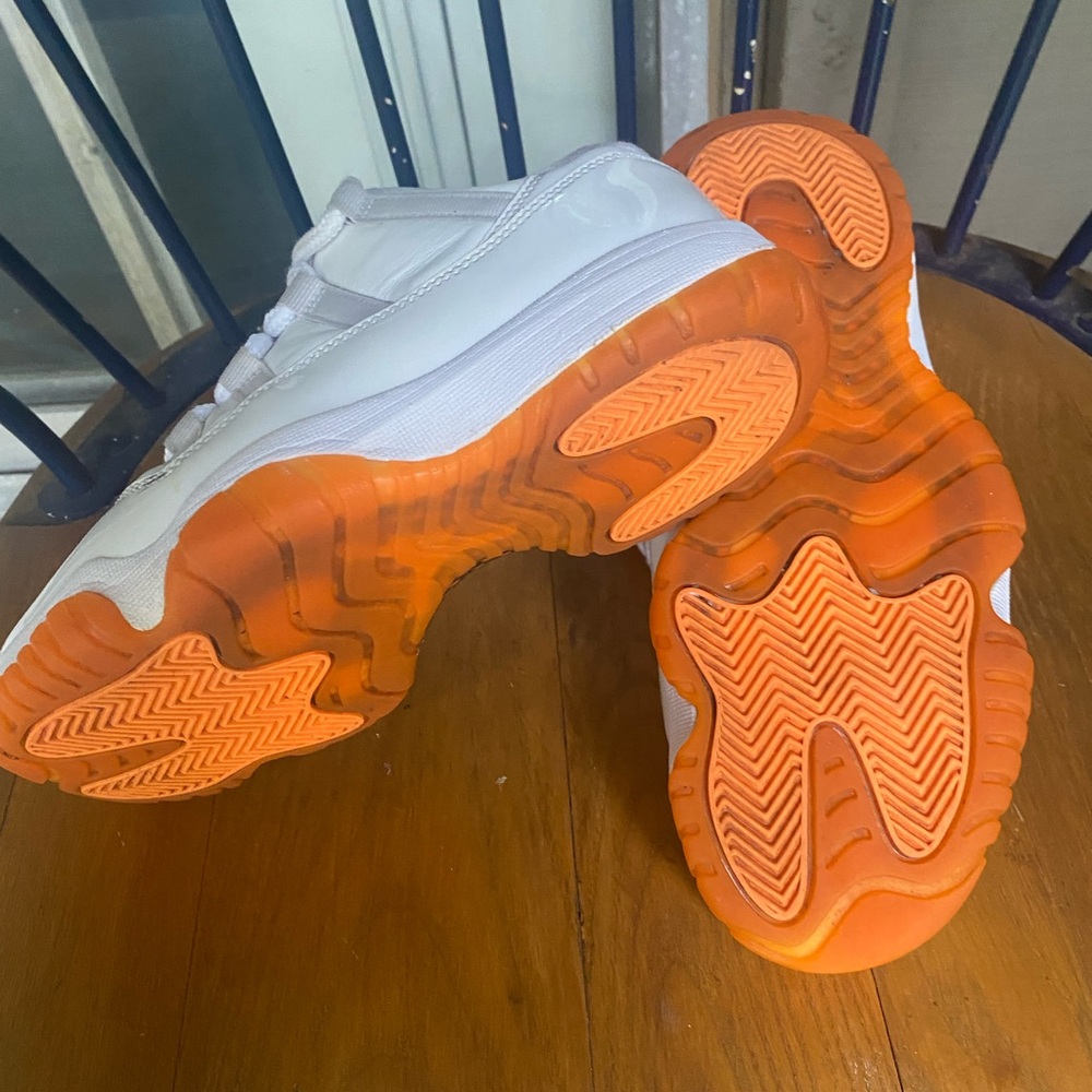 Jordan Women’s White and Orange Sneakers - Picture 5 of 6